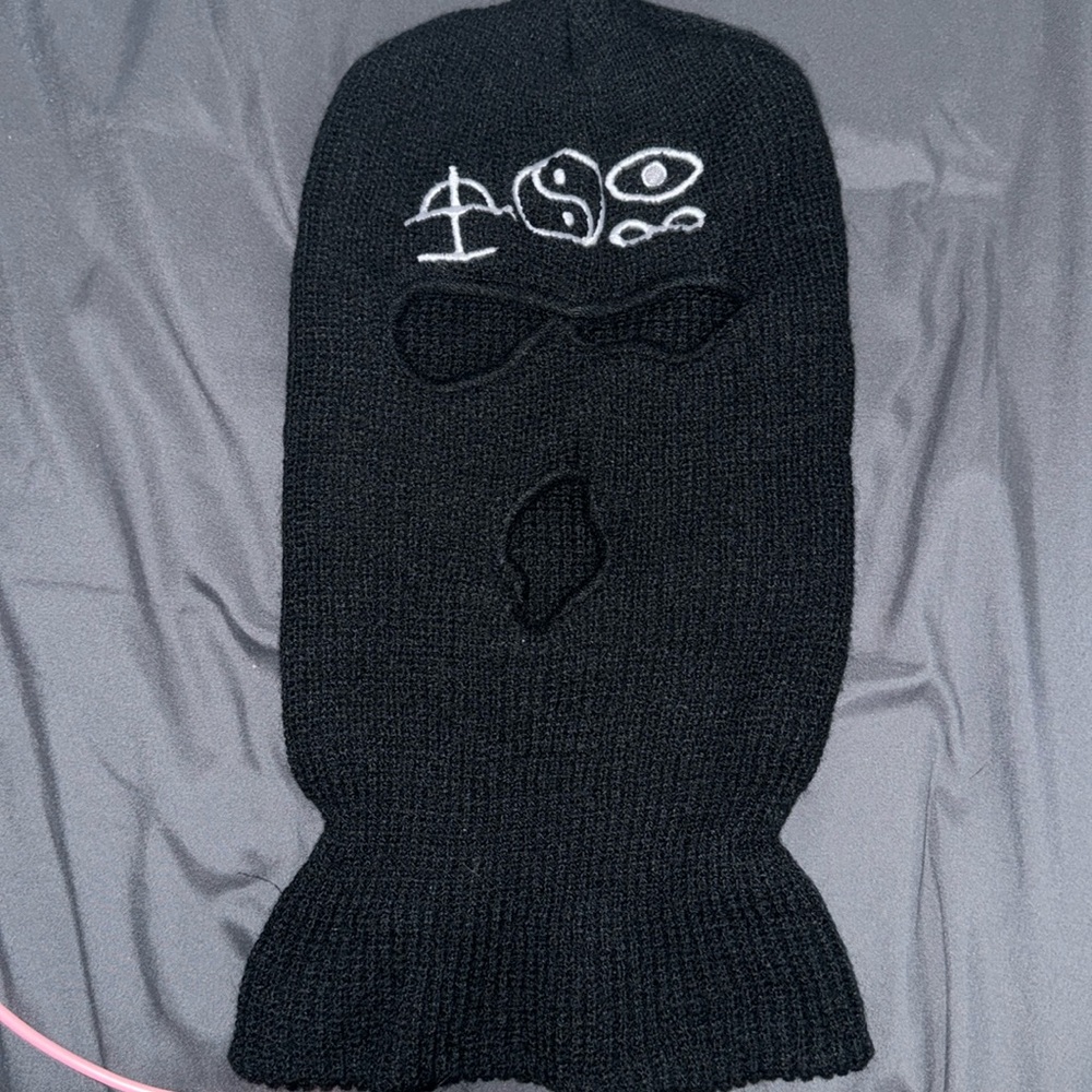BAD OMENS SKI MASK